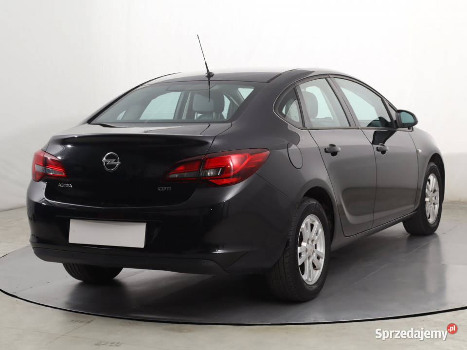 Opel Astra 16 CDTI system Start-Stop