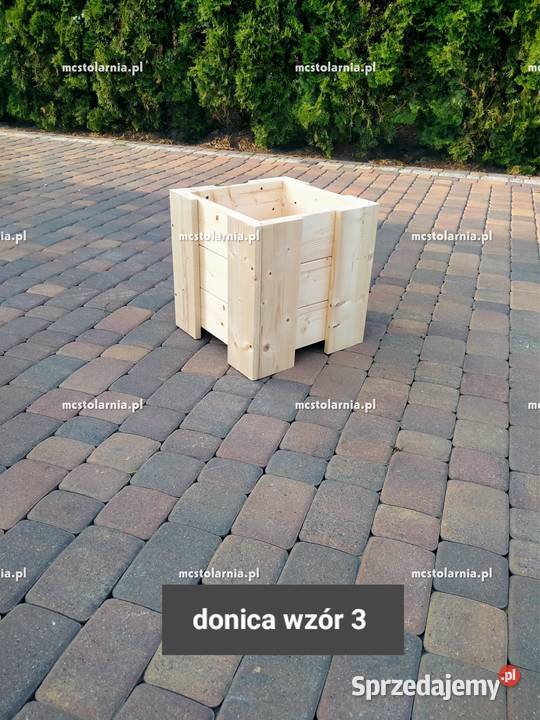 donica z pergolą zabudowa plotek skrzynia Gdańsk