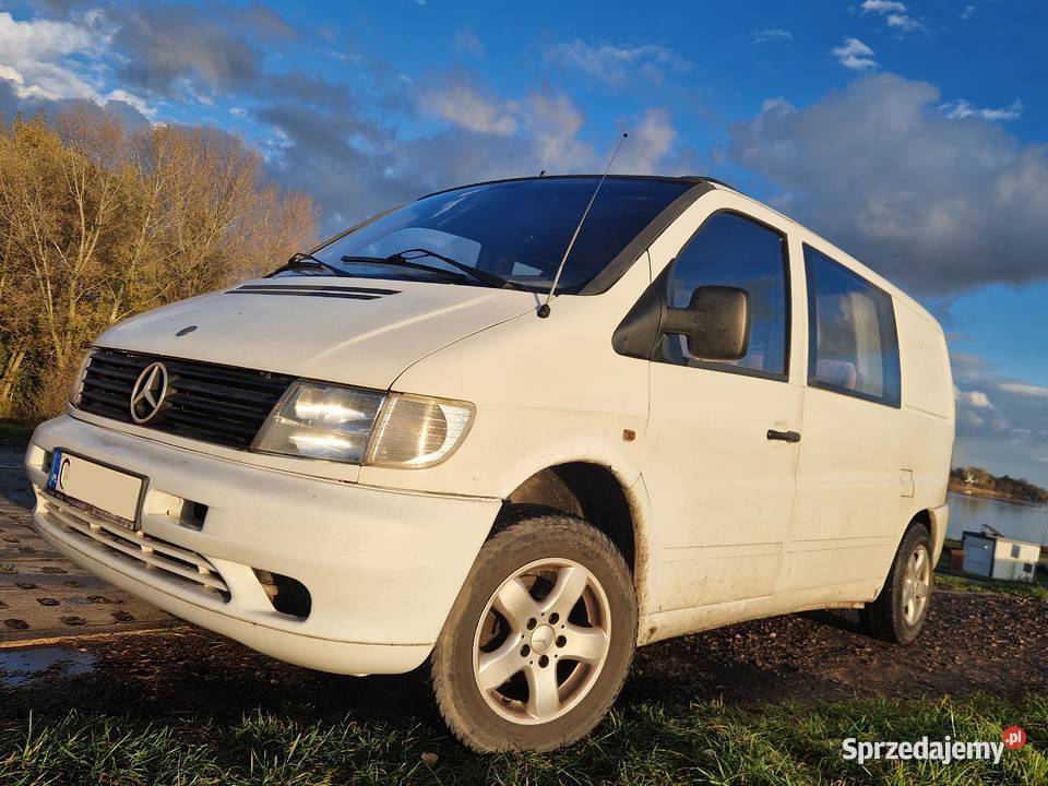 Zadbany egzemplarz Mercedes Vito 23d 1996 2300cm3 Vito Ciechocinek
