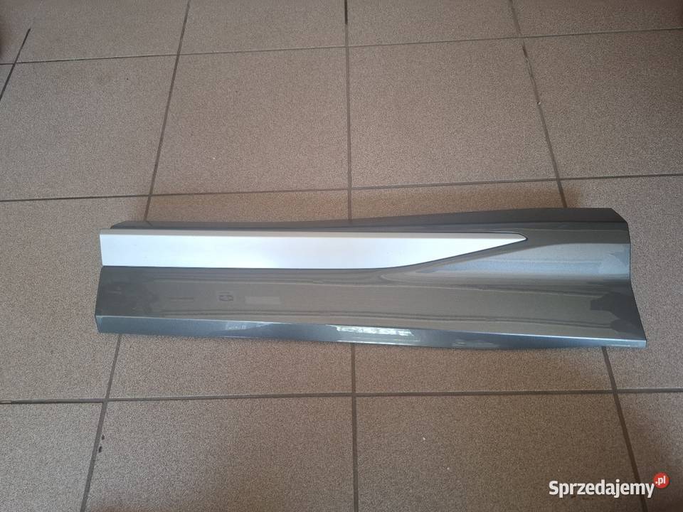 Listwa drzwi prawy tył audi q3 sline z 2024r Rzeszów