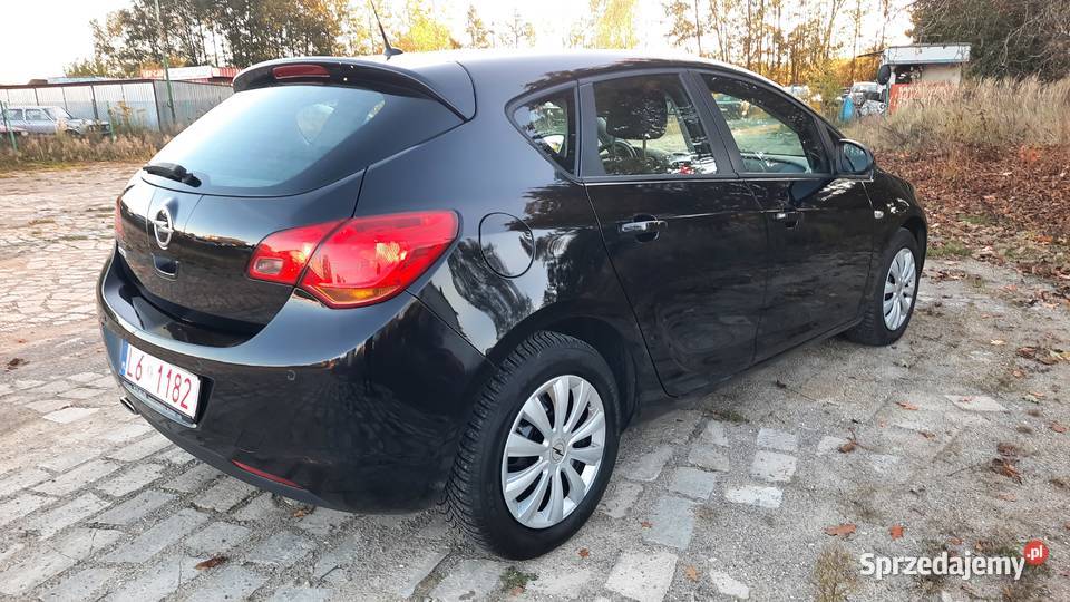 Opel Astra 14 16V Turbo benzyna 120 Klima