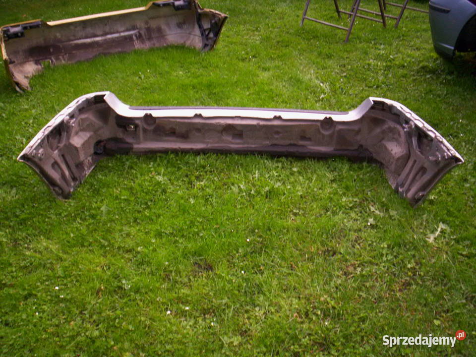 FORD FOCUS MK1 LIFT Zderzak Tył COMBI Kolor Pozostałe Części samochodowe Mokrzesz