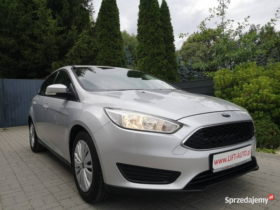 Ford Focus 16 16V Benzyna Klima Podgrz szyby centralny zamek