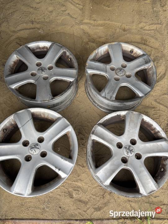 Felgi aluminiowe Peugeot R16 koła zimowe na Ciechanki sprzedam