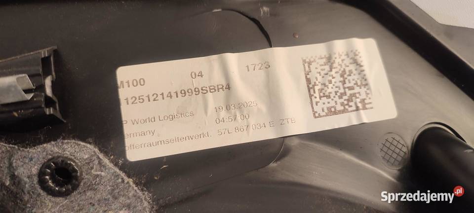 VW TAYRON BOCZEK BAGAŻNIKA PRAWY 57L867034E