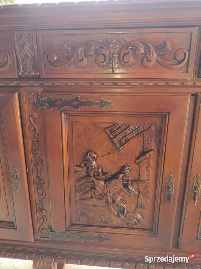 Ręcznie rzeźbiona z Hiszpanii komoda 59cm Iwkowa
