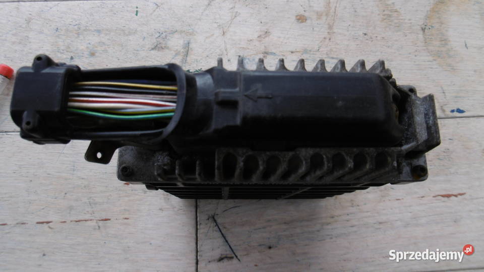 sterownik silnika moduł mercedes 190 w 201 18 opolskie Namysłów