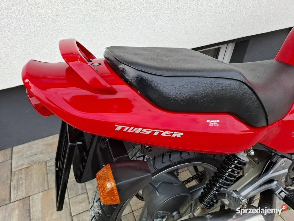 Kawasaki er 5 1999 przebieg 30 35kw A2 VAT marża Kawasaki Chobrzany