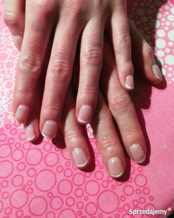 Paznokcie hybrydowe na dojazd do klientki Gorzów Wielkopolski