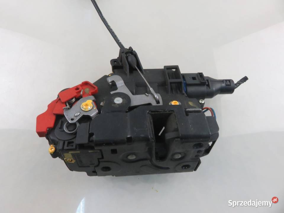 ZAMEK LEWY PRZEDNI VW GOLF VI 3D1837015AB Zamki, wkładki i kluczyki małopolskie sprzedam