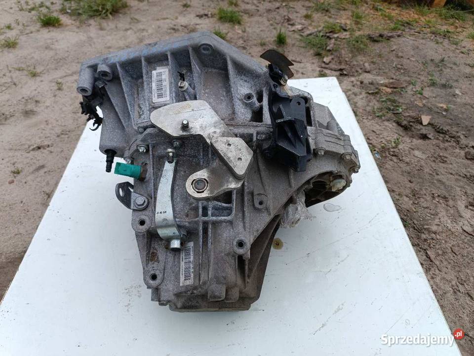 SKRZYNIA BIEGÓW RENAULT CAPTUR 12 TCE TL412008R osobowe