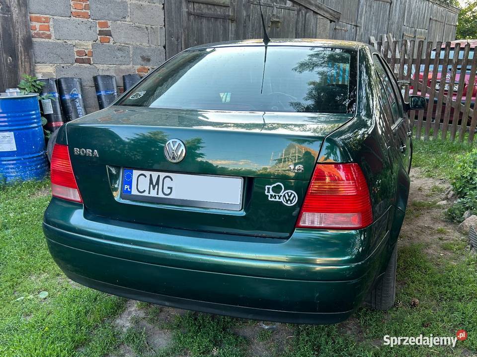 VW Bora 16 SR 101 1999r Klima Zarejestrowany Rok produkcji 1999 Bora