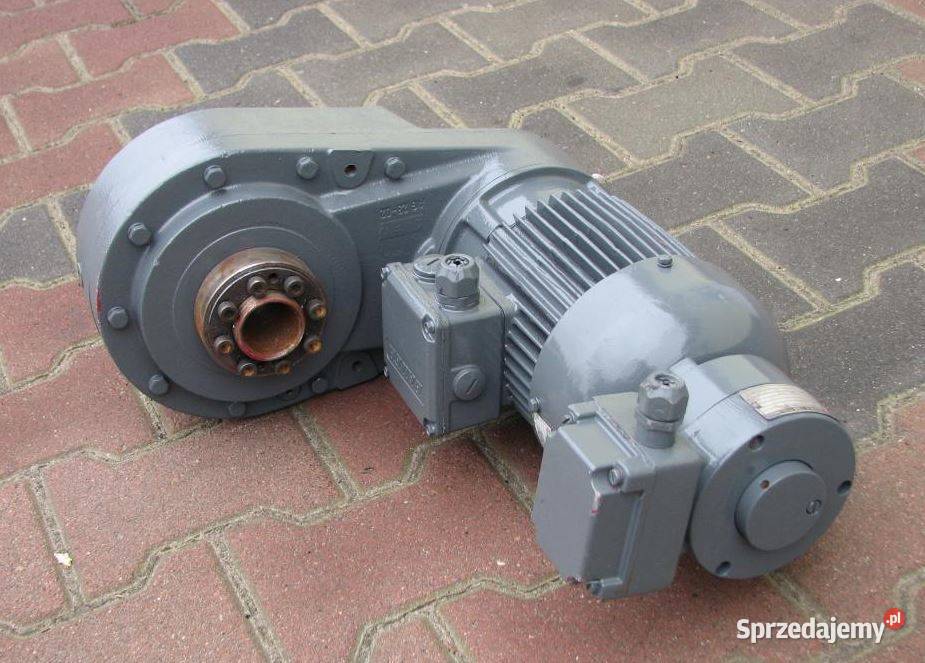 Motoreduktor dwubiegowy 006056kw 56345obrmin Pozostałe Kargowa