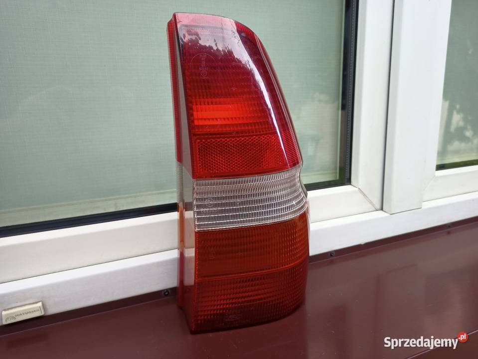 Ford Escort MK5 MK7 VII kombi lampa tył tylna Sieradz