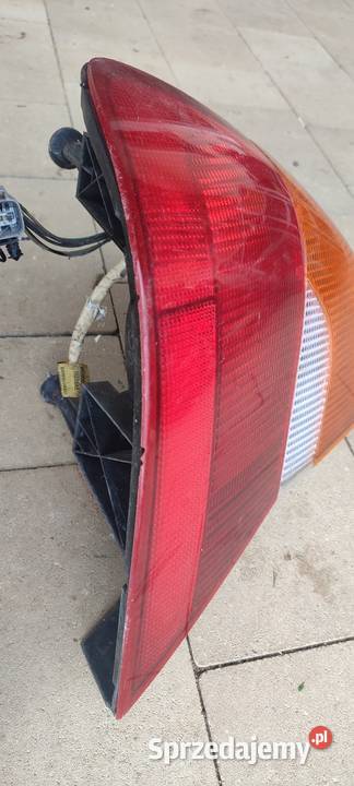 Lampa tył Chrysler 300M Lampy tylne sprzedam