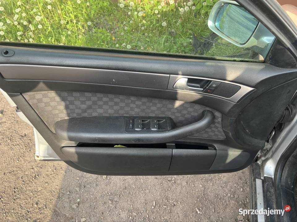 Tapicerka Boczki drzwi przód i tył Audi A6 C5 Sosnowiec