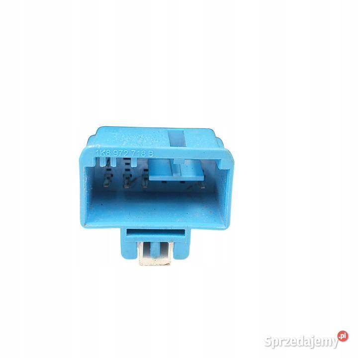 LAMPA PRAWA VW Passat B8 sedan w błotnik prawy Lampy tylne Chełm