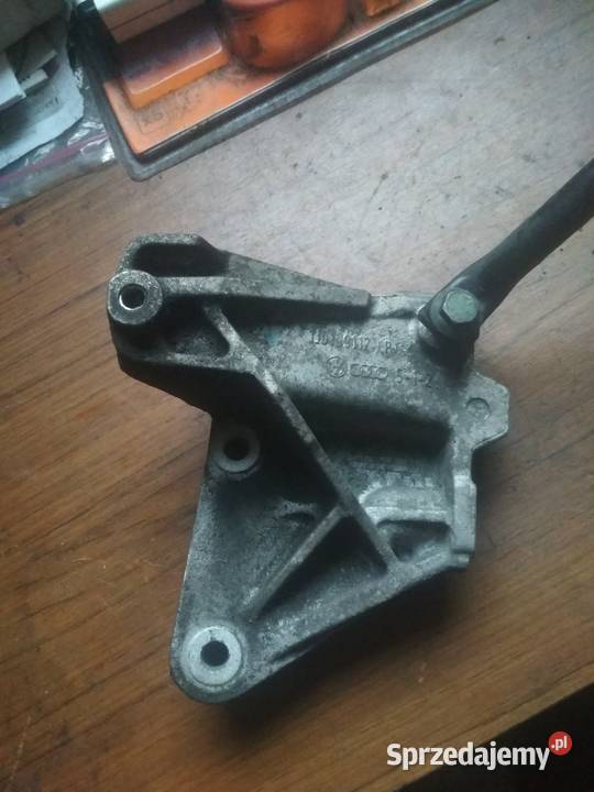 ŁAPA SKRZYNI BIEGÓW 1J0199117 VW GOLF osobowe Układ napędowy Chłopków