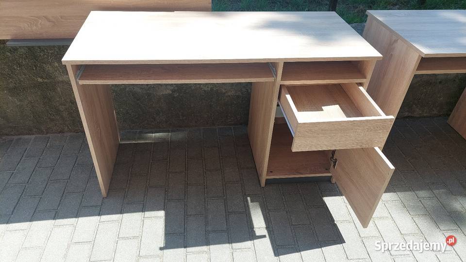 Biurko Bog Fran Madagaskar wielkopolskie Poznań