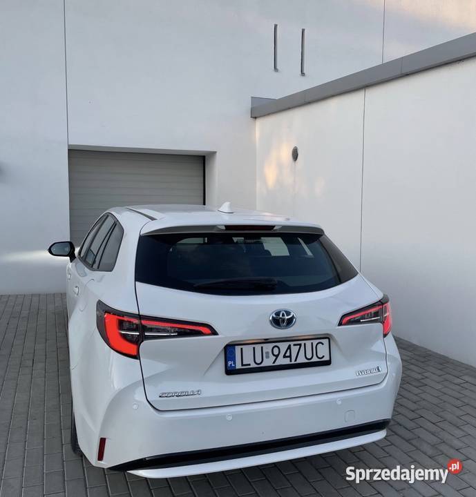 Toyota Corolla 18 HYBRID BUSINESS 63500 BRU Lublin sprzedam