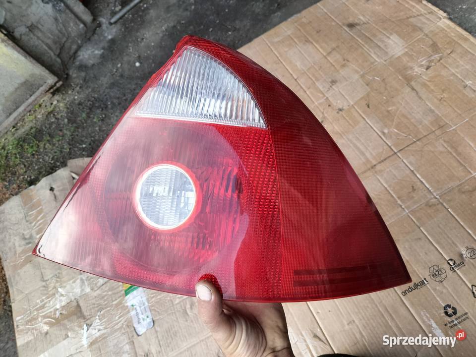 LAMPA TYŁ TYLNA PRAWA FORD MONDEO MK3 Kamień-Kolonia