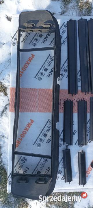 Ford Focus MK III silniczek żaluzjizestaw Pozostałe Łódź