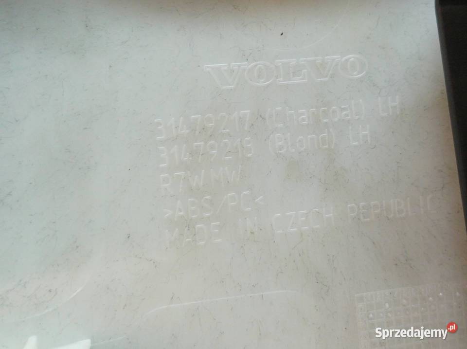 OSŁONA SŁUPKA B LEWA KOMPLET 31479217 Volvo V60 Rok produkcji 2019 sprzedam