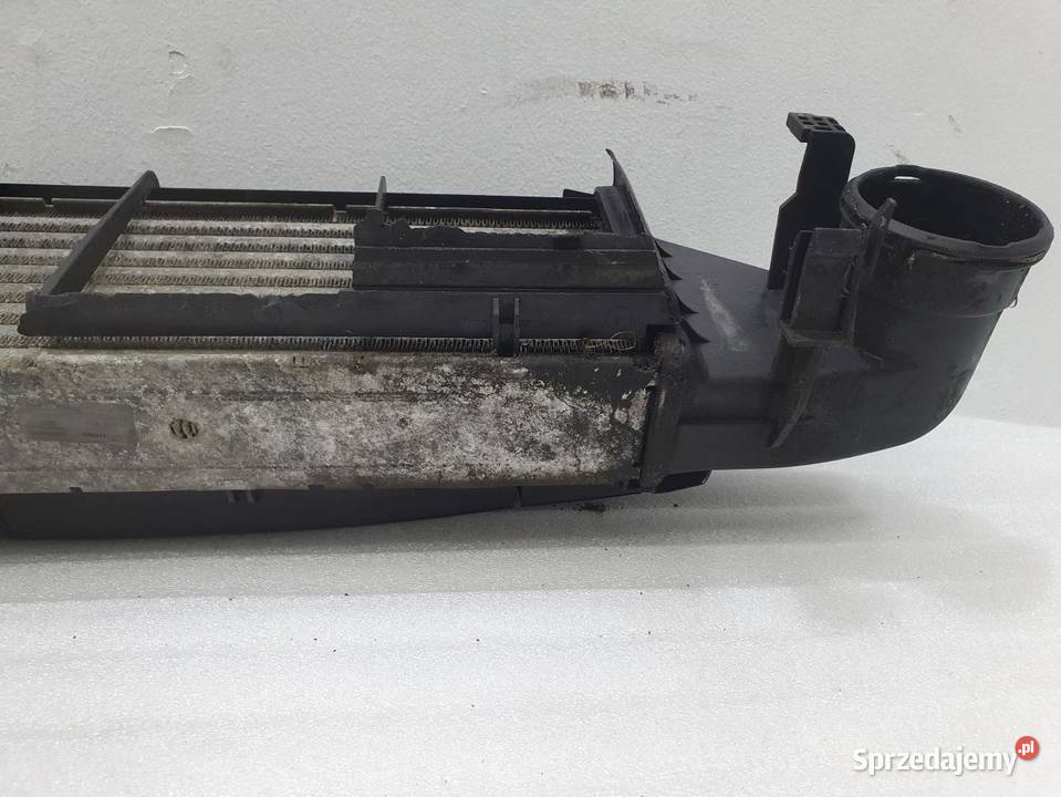 CHŁODNICA INTERCOOLERA MERCEDES W203 A2035000600 Chłodnice powietrza (intercoolery)