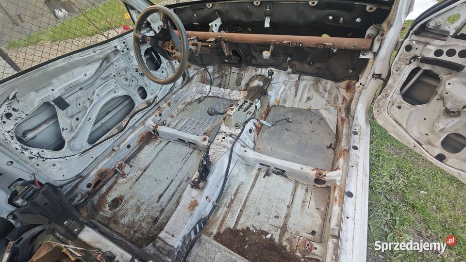 Toyota Starlet EP91 blacharka biała Tarnowskie Góry