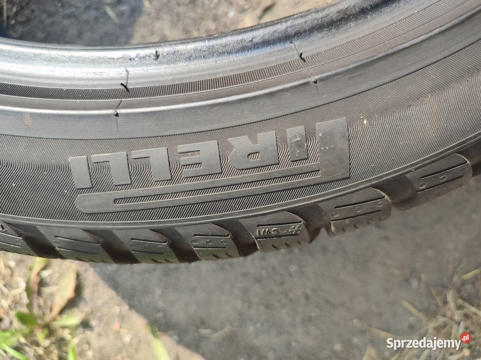 Opony zimowe Pirelli 24540 R18 Katowice
