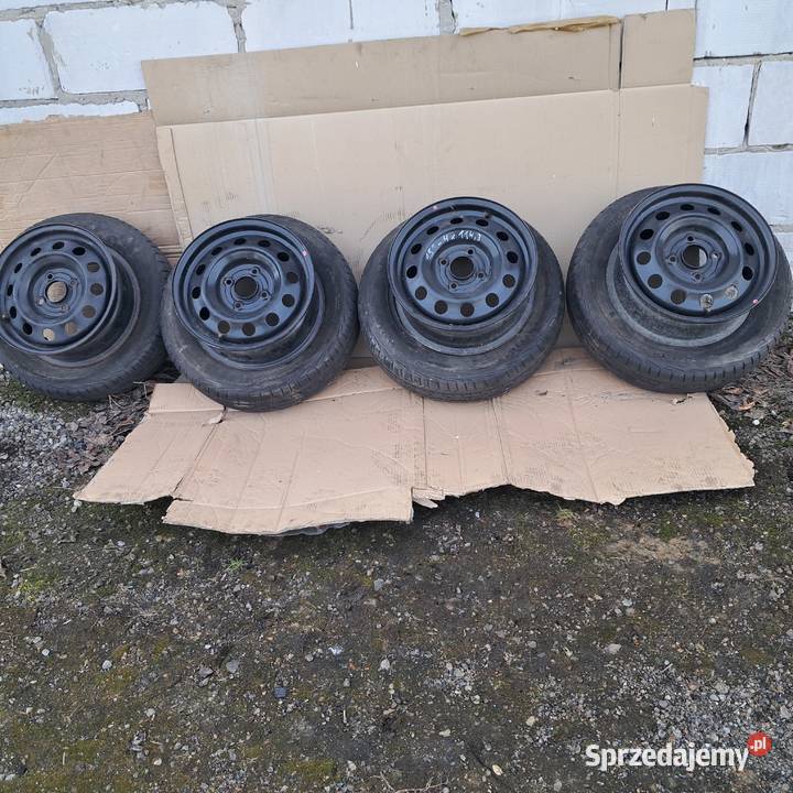 Felgi Koła 15 4 x 1143 Średnica 15" Samochodowe