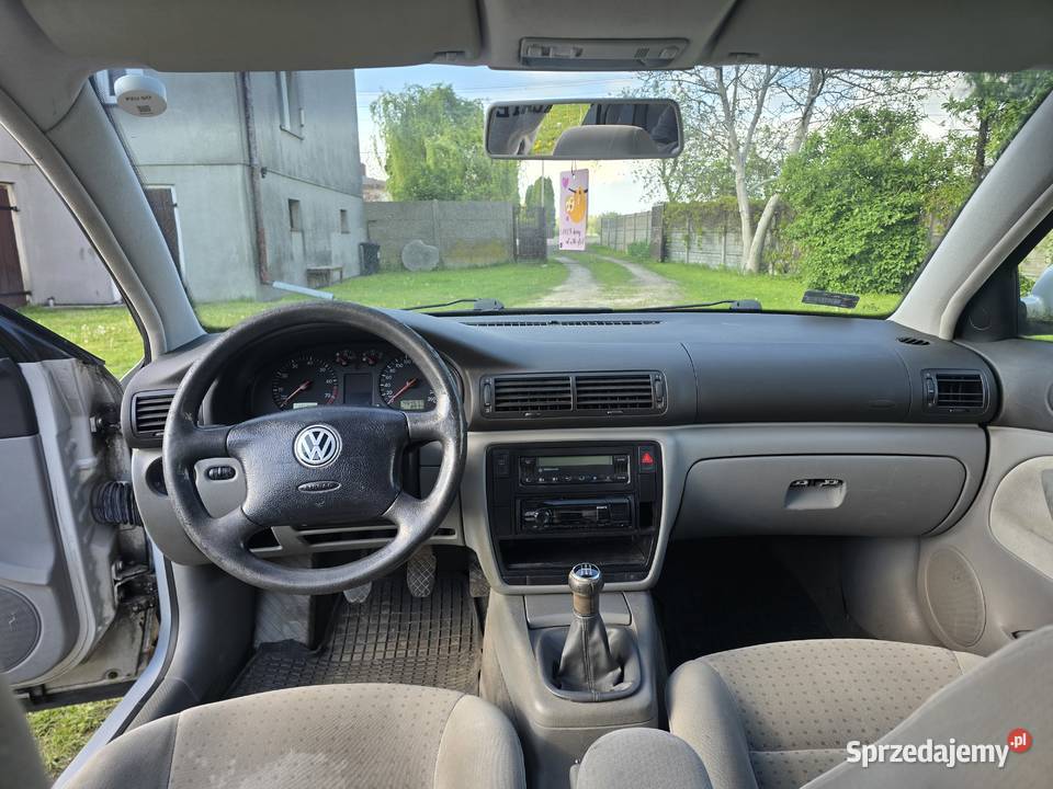 VW Passat 18 benzyna Łaznowska Wola