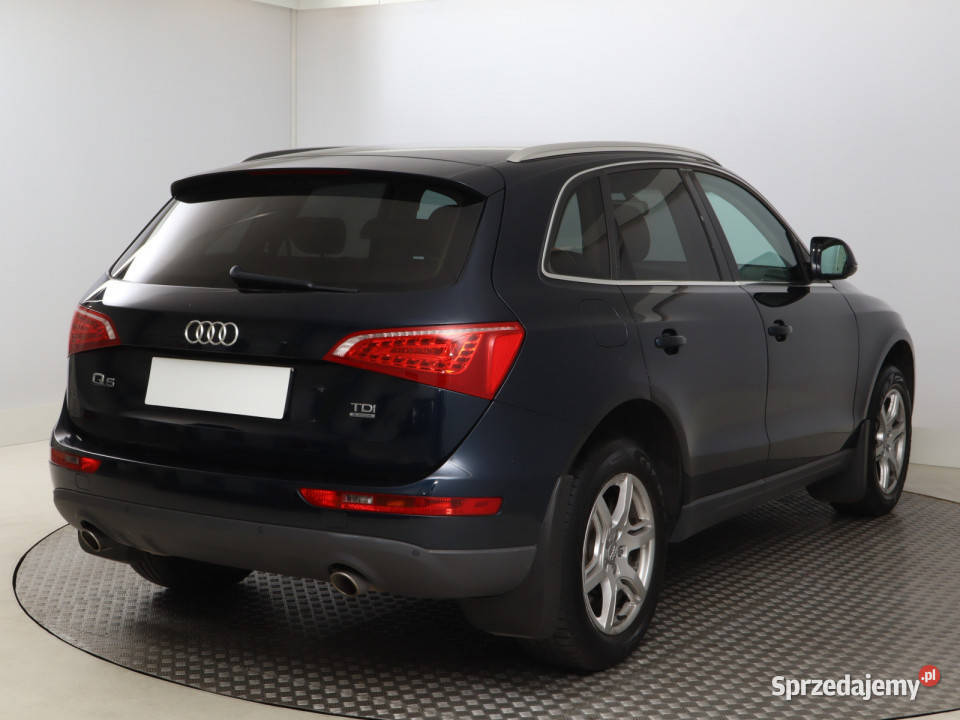 Audi Q5 30 TDI Rok produkcji 2011