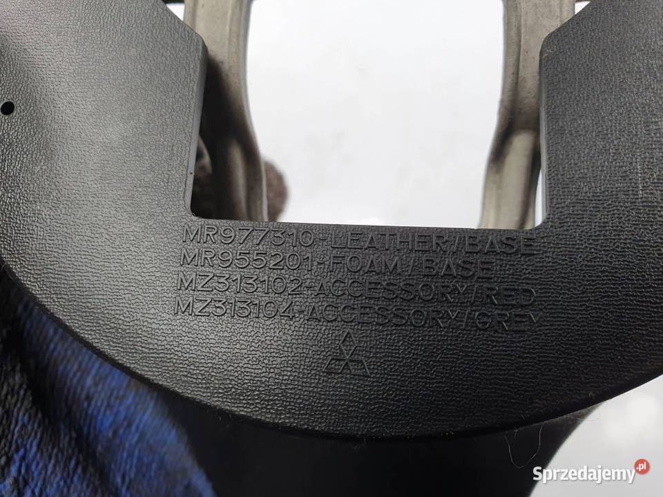 KIEROWNICA MITSHUBISHI COLT MR977310 Lipno