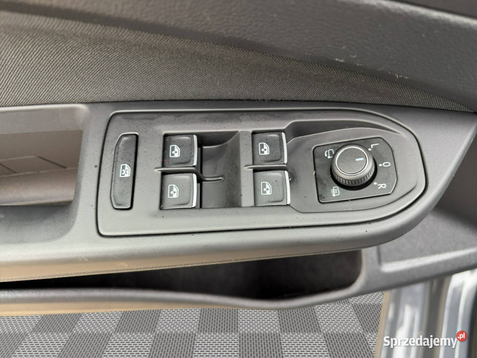 Volkswagen Golf CT294AF15 eTSI EVO Style DSG Pępowo sprzedam