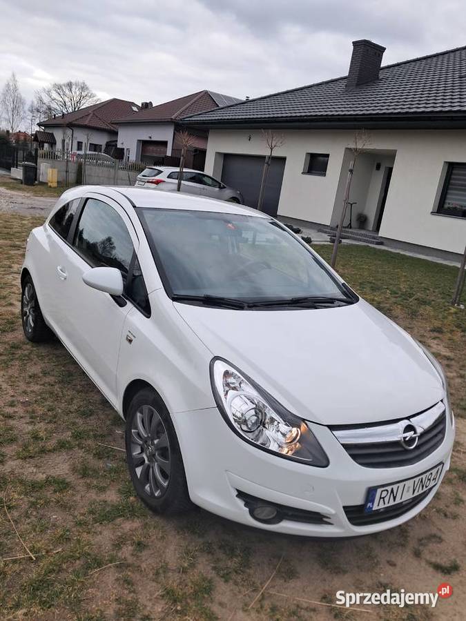 Opel Corsa D 2011 podkarpackie