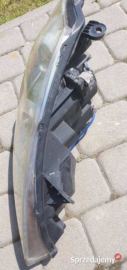 NISSAN MURANO Z50 XENON LAMPA PRZÓD PRAWA Lampy przednie