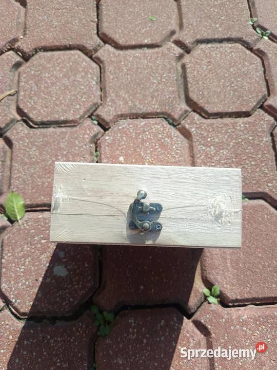 Sprzedam skrzyneczkę na skarby świętokrzyskie
