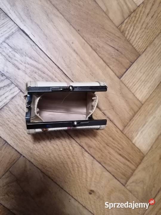 Saszetka mini kuferek na zatrzask Gdańsk