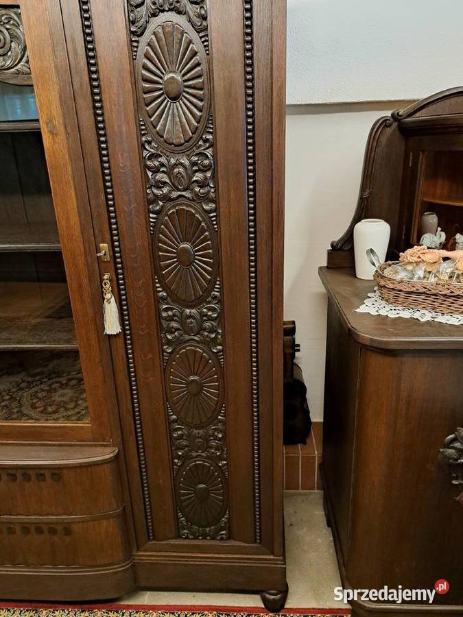 PIĘKNA BIBLIOTEKA 100 LETNIA Myślibórz