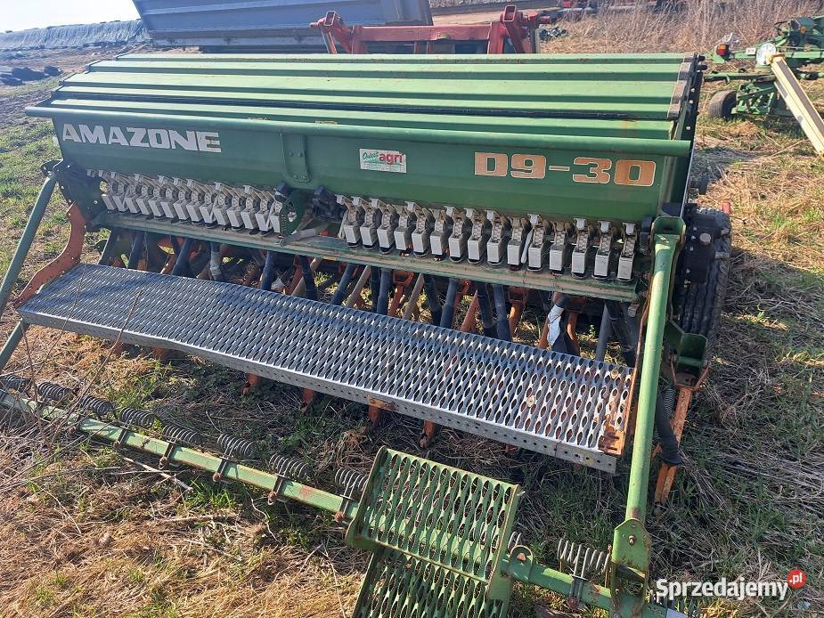 siewnik zbożowy amazone D9