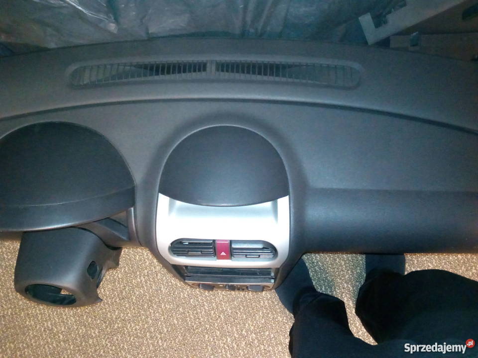 Kokpit z Opla Corsa C Lift 2005r Ludźmierz