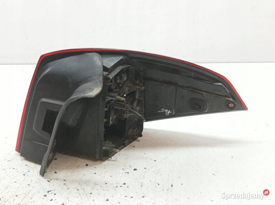 LAMPA TYŁ LEWA KOMBI Renault Laguna III 2007 osobowe świętokrzyskie