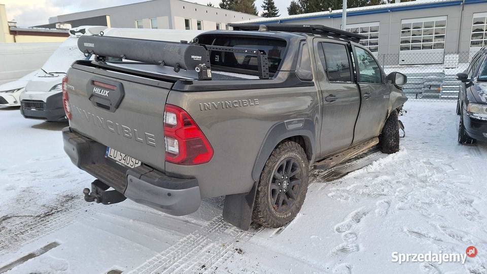 Toyota Hilux 2021 uszkodzona Hilux Lublin sprzedam