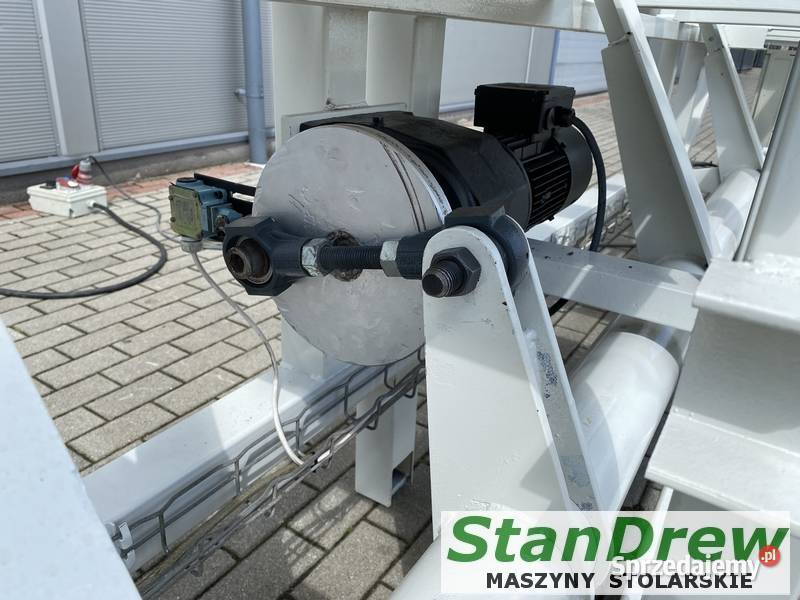 Stół rolkowy z napędem odbiorczy ze zrzutem 13