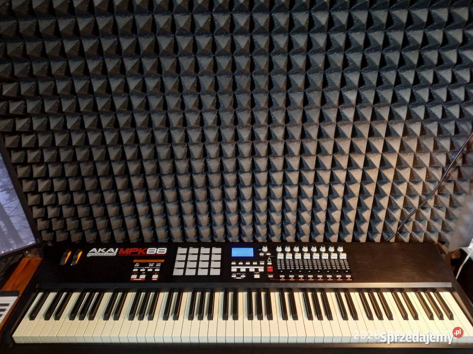Akai Professional MPK88 88 ważonych klawiszy