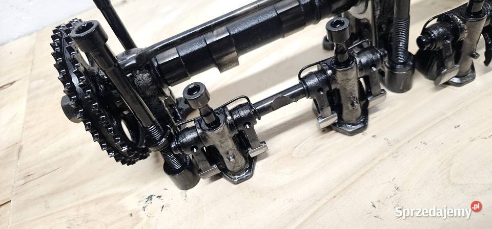 Wałek rozrządu mercedes w123 20d 6210511801 Zbąszyń