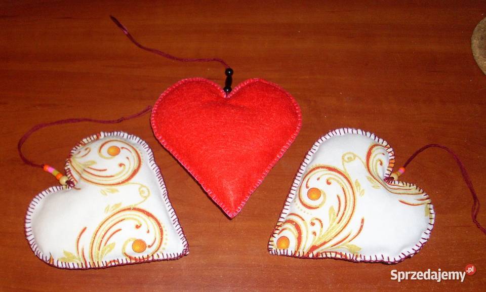 Bombki serduszka rękodzieło 9 sztuk wielokolorowy sprzedam