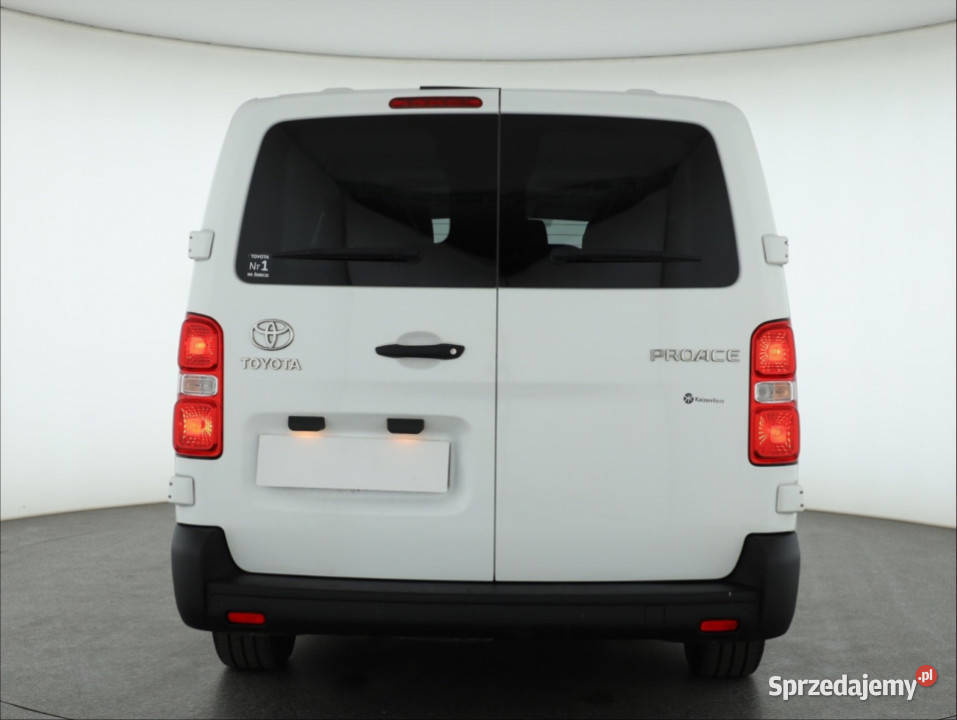 Toyota ProAce 20 D4D gniazdo USB