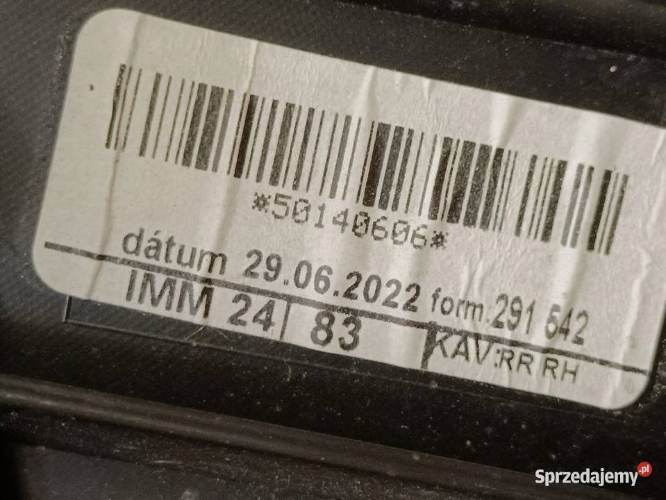 PORSCHE CAYENNE III ŚLIZG MOCOWANIE ZDERZAKA Pleszew